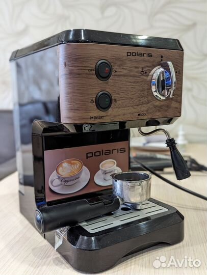 Кофеварка рожковая Polaris PCM 1524E Wood