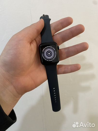Apple Watch SE 2 44mm