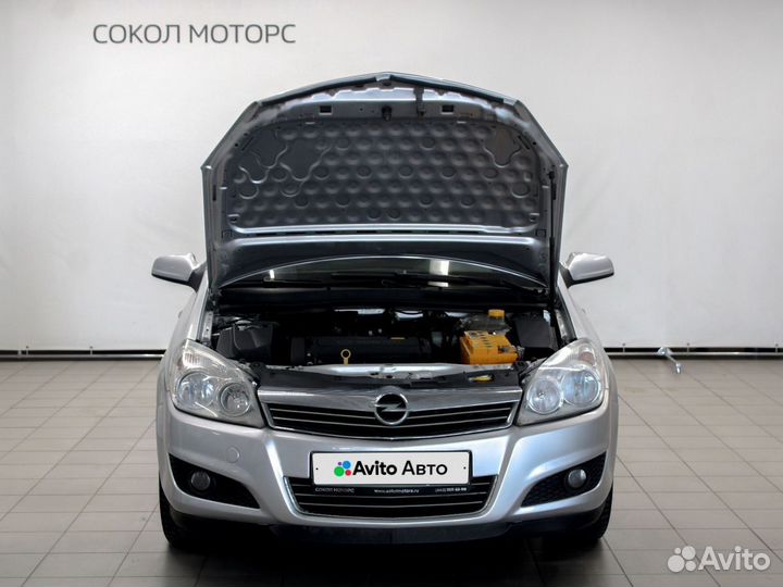 Opel Astra 1.6 МТ, 2011, 267 000 км