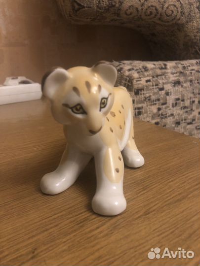 Статуэтка фарфор леопард