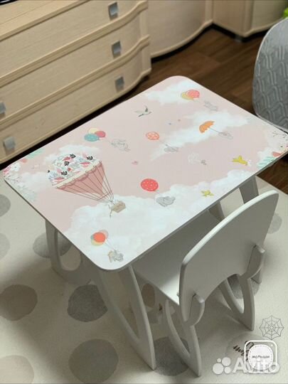 Детский стол и стул новый с рисунком