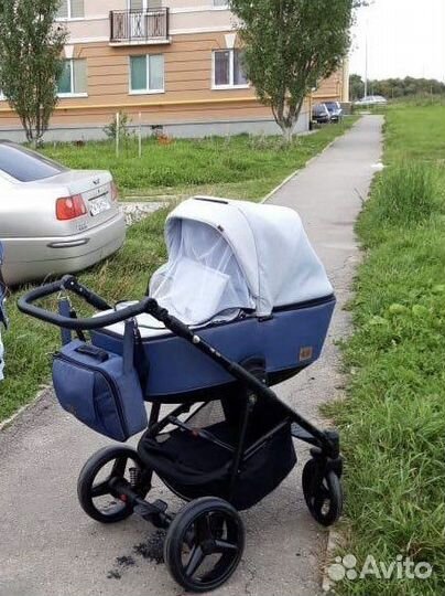 Коляска 2 в 1 adamex