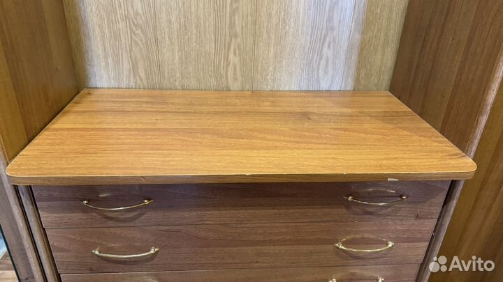 Продам прихожую бу