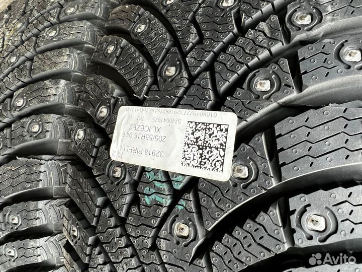 Pirelli Ice Zero 2 205/55 R16 94T