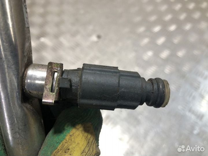 Форсунка двигателя Chery Amulet 2006-2012