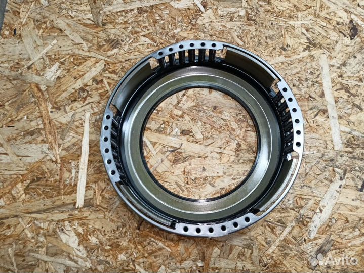 Поршень сцепления вариатора JF011E Б/У