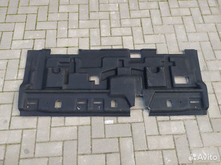 Утеплитель задней стенки кабины