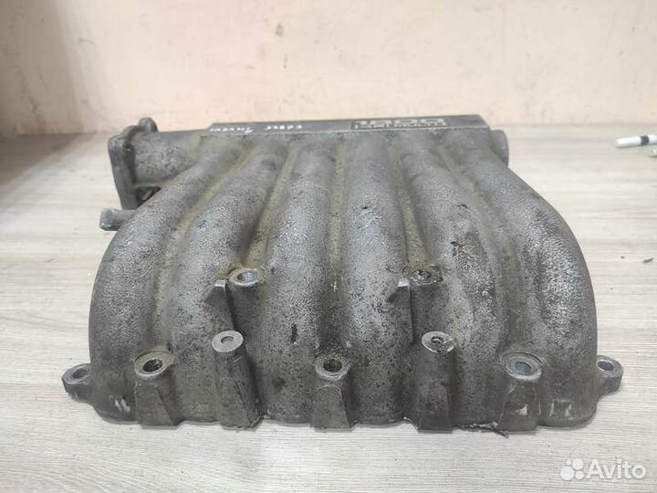 Коллектор впускной Mitsubishi Galant 7 с1992-1996г