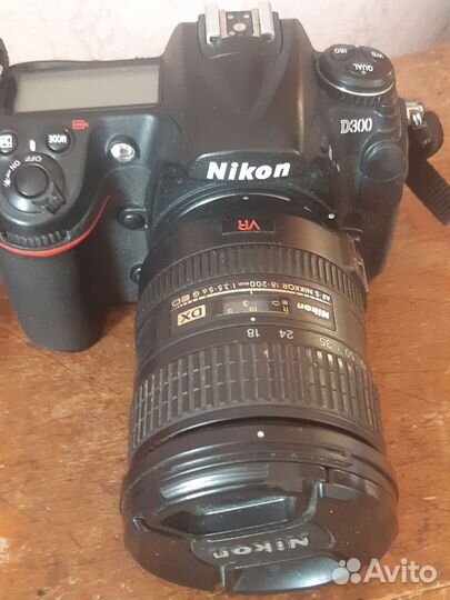 Зеркальный фотоаппарат nikon d300,объектив,вспышка