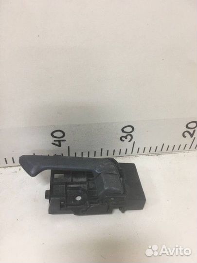 Ручка двери внутренняя передняя левая