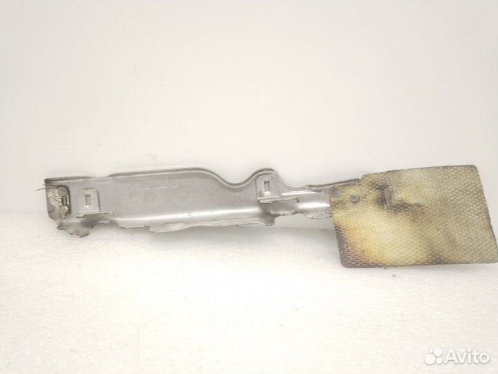 Тепловой экран Peugeot 308 T7 1.6 EP6DT