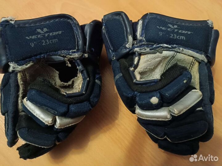 Краги хоккейные детские