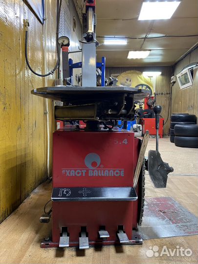 Шиномонтажный станок