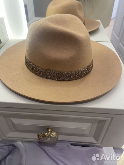 Шляпа женская