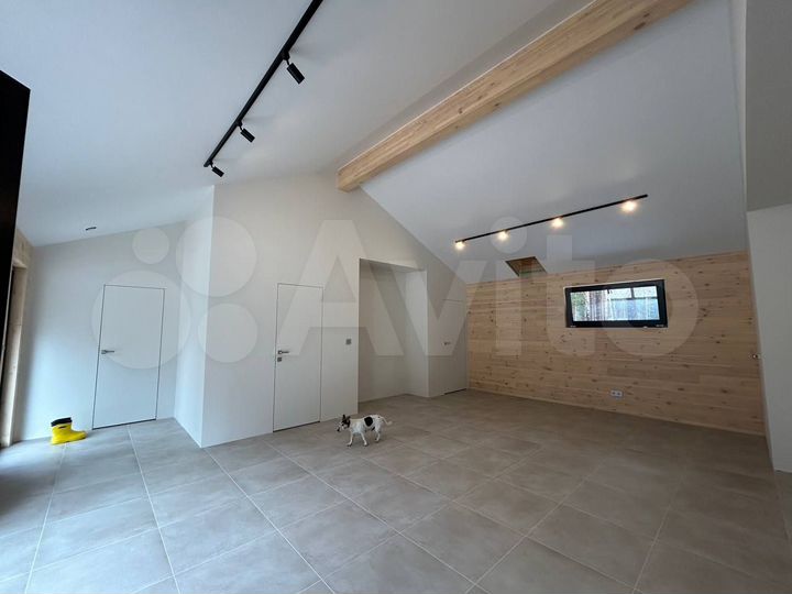 Дом 126 м² на участке 9 сот.