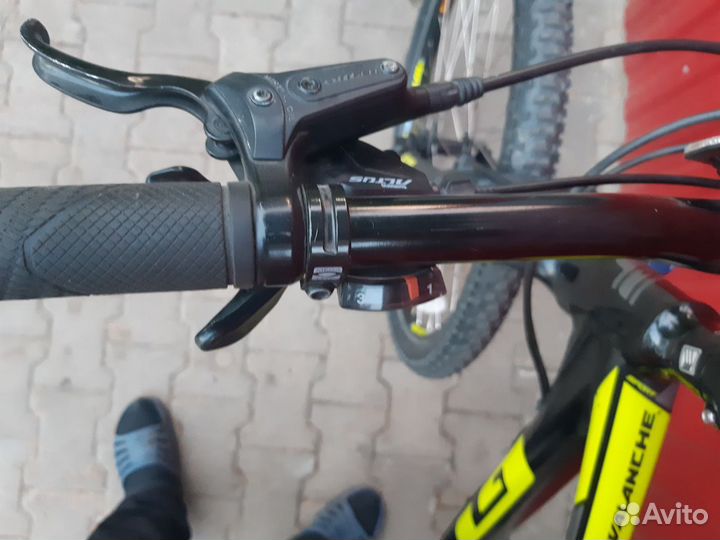 Велосипед GT avalanche sport Размер М 27,5