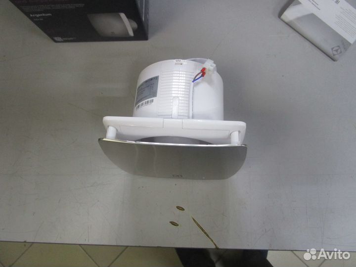 Вентилятор вытяжной серии Argentum eafa-150