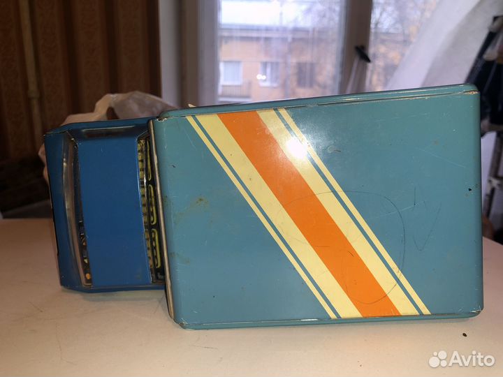 Игрушка автофургон 