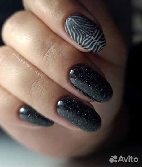 Мастер маникюра