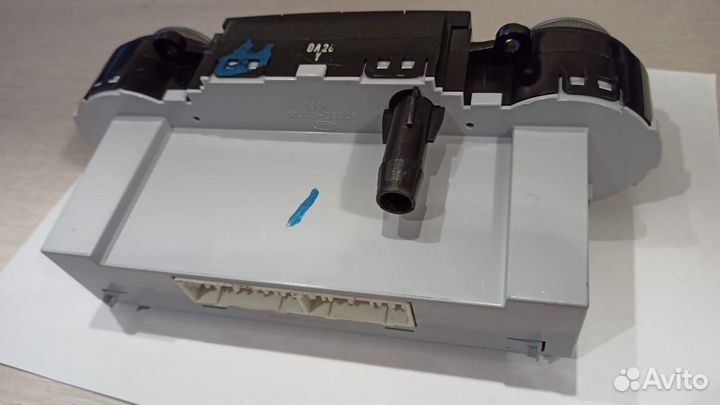 Блок управления климатической установкой Kia Ceed