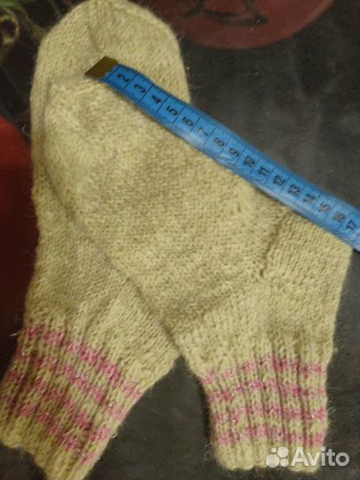 Носки, варежки теплые ручной работы