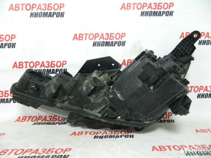 Фара правая для Hyundai Elantra 6 20016