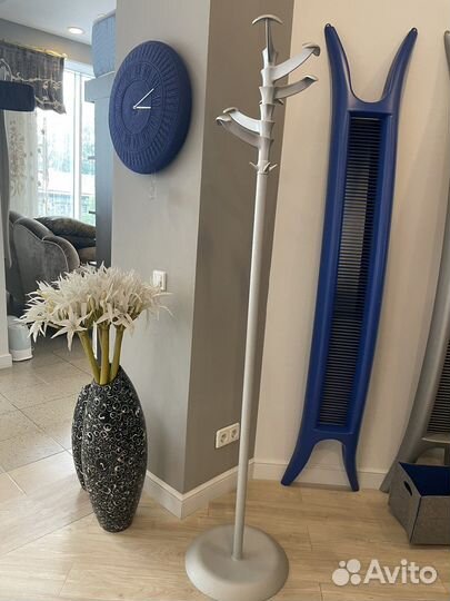 Вешалка напольная