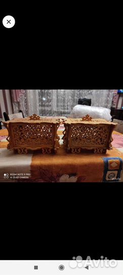 Деревянная шкатулка