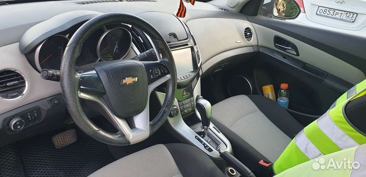 Chevrolet Cruze 1.8 AT, 2013, битый, 160 962 км