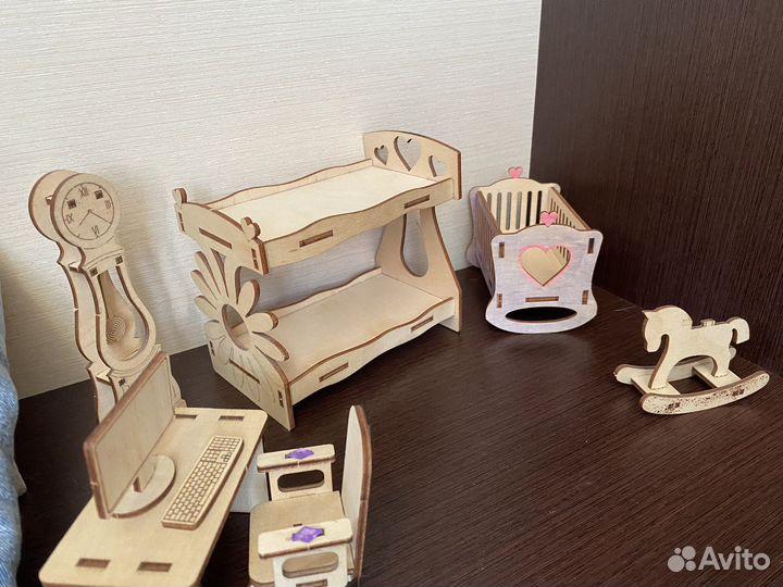 Домик кукольный