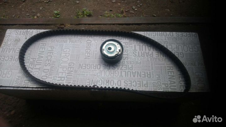 Ремень грм с роликом 2190