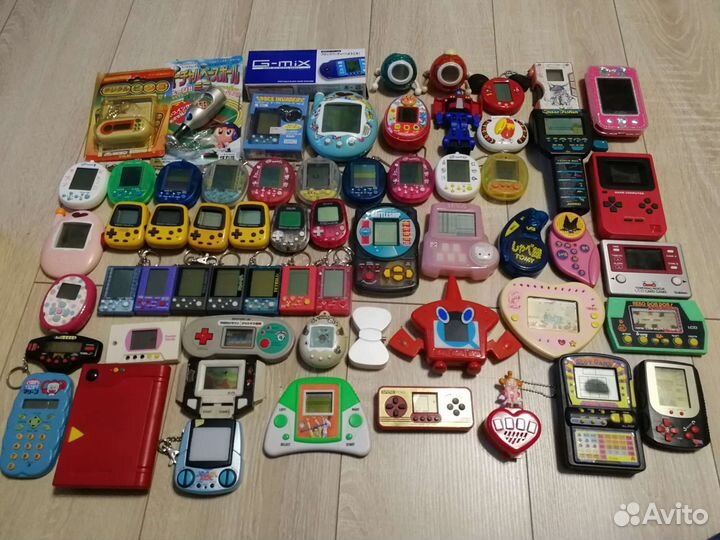 Электронные игры из 90-х из Японии Japan