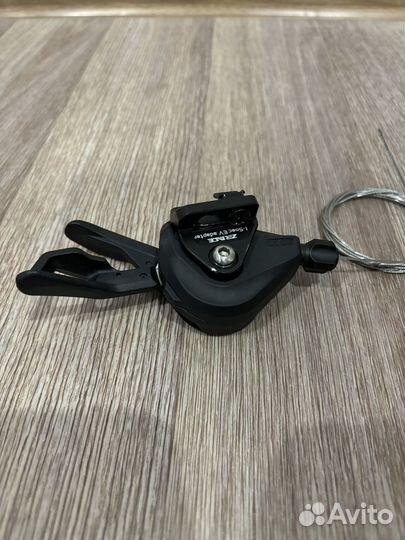 Манетка Shimano Deore 11 скоростей, эксцентрики