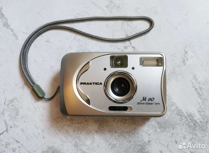 Плёночный фотоаппарат Praktica M60