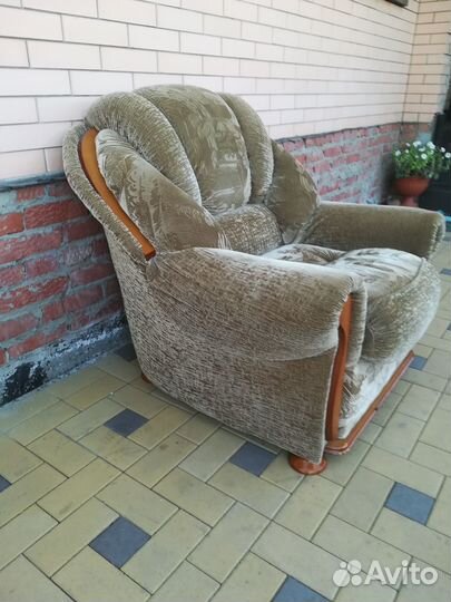 Диван и 2 кресла комплект бу