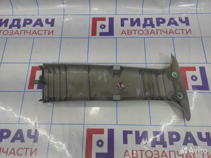 Обшивка стойки центральная верхняя левая Hyundai G