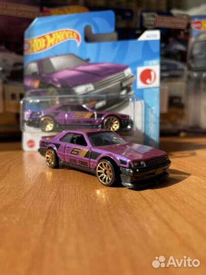 Hot wheels skyline