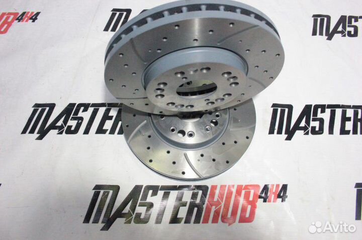 Перфорированный тормозной диск с насечками Тойота