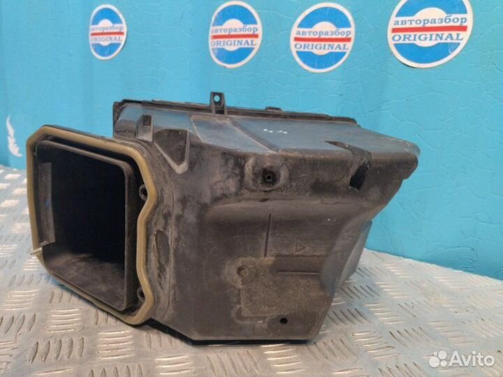 Корпус блока предохранителей Mercedes-Benz S-Class