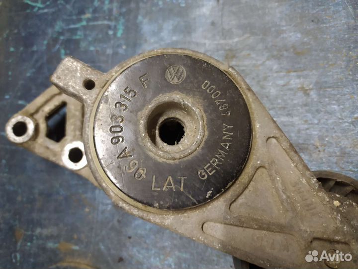 Натяжной ролик Volkswagen Golf 5