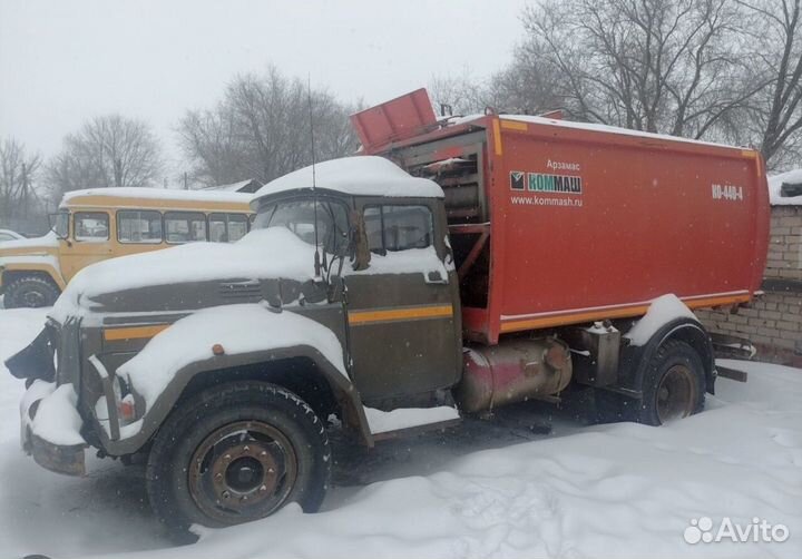 ЗИЛ мусоровоз