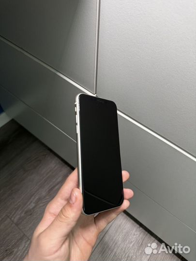 iPhone 11, 256 ГБ