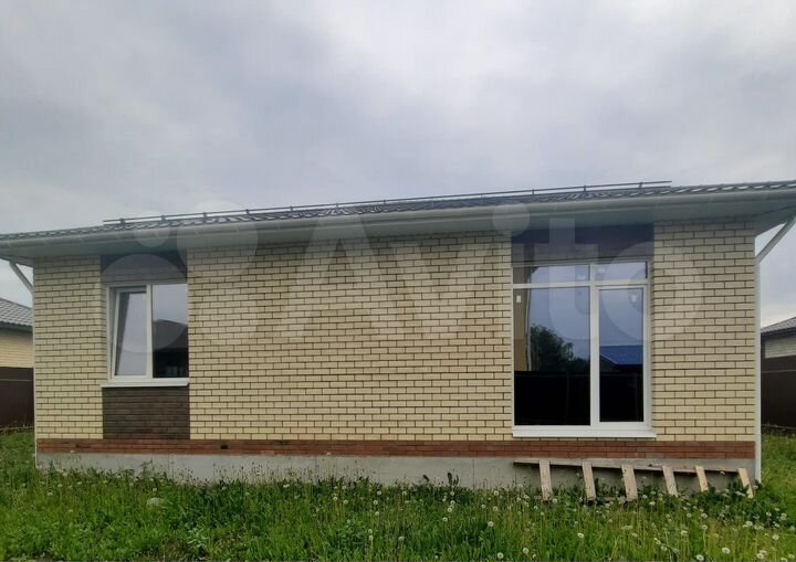 Дом 100 м² на участке 5 сот.