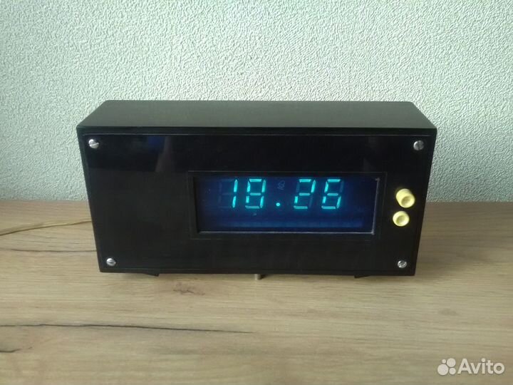 Часы настольные электронные, СССР