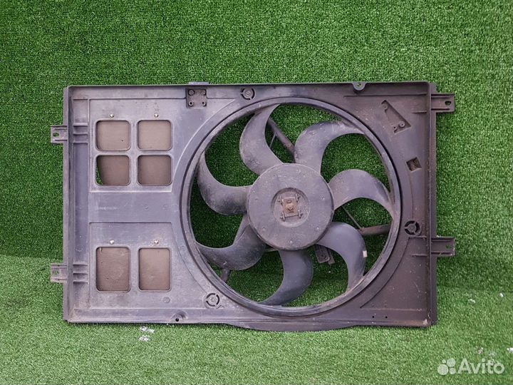 Диффузор радиатора в сборе Brilliance V5