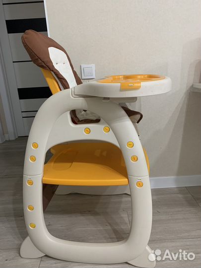 Детский стульчик для кормления Babycare