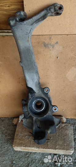 Поворотный кулак