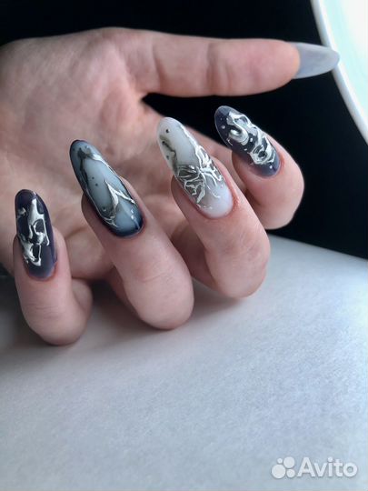 Мастер маникюра