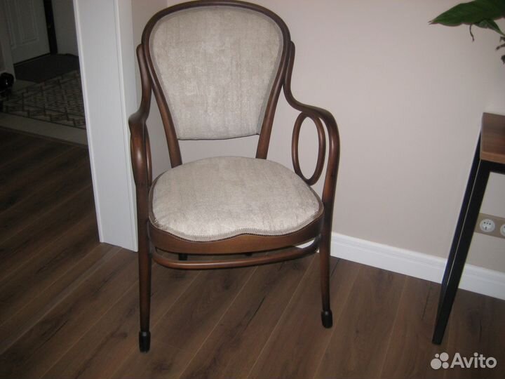 Изготовление,ремонт и реставрация мебели и лестниц