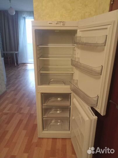 Холодильник атлант бу узкий